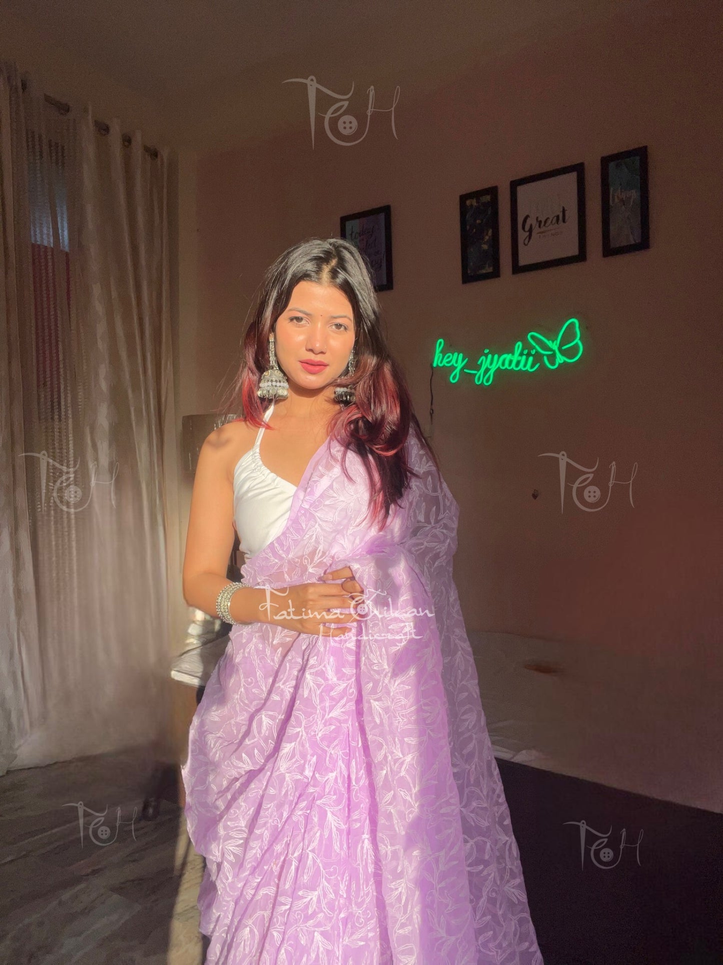 JYOTI TEEPCHI CHIKANKARI SAREE