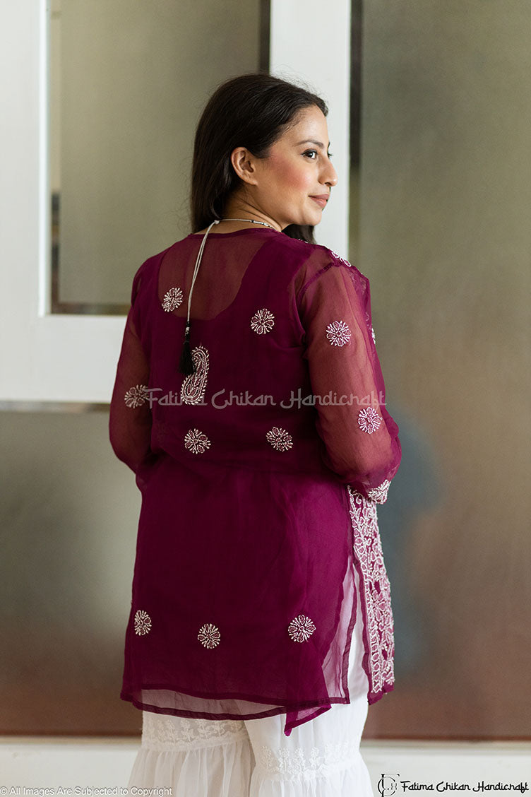 ELEGANT GEORGETTE ZAINA CHIKANKARI SHORT KURTA DELICATE HAND-EMBROIDERY