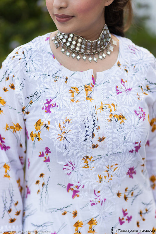 HOT PINK ZOYA MULMUL CHIKANKARI STRAIGHT KURTA