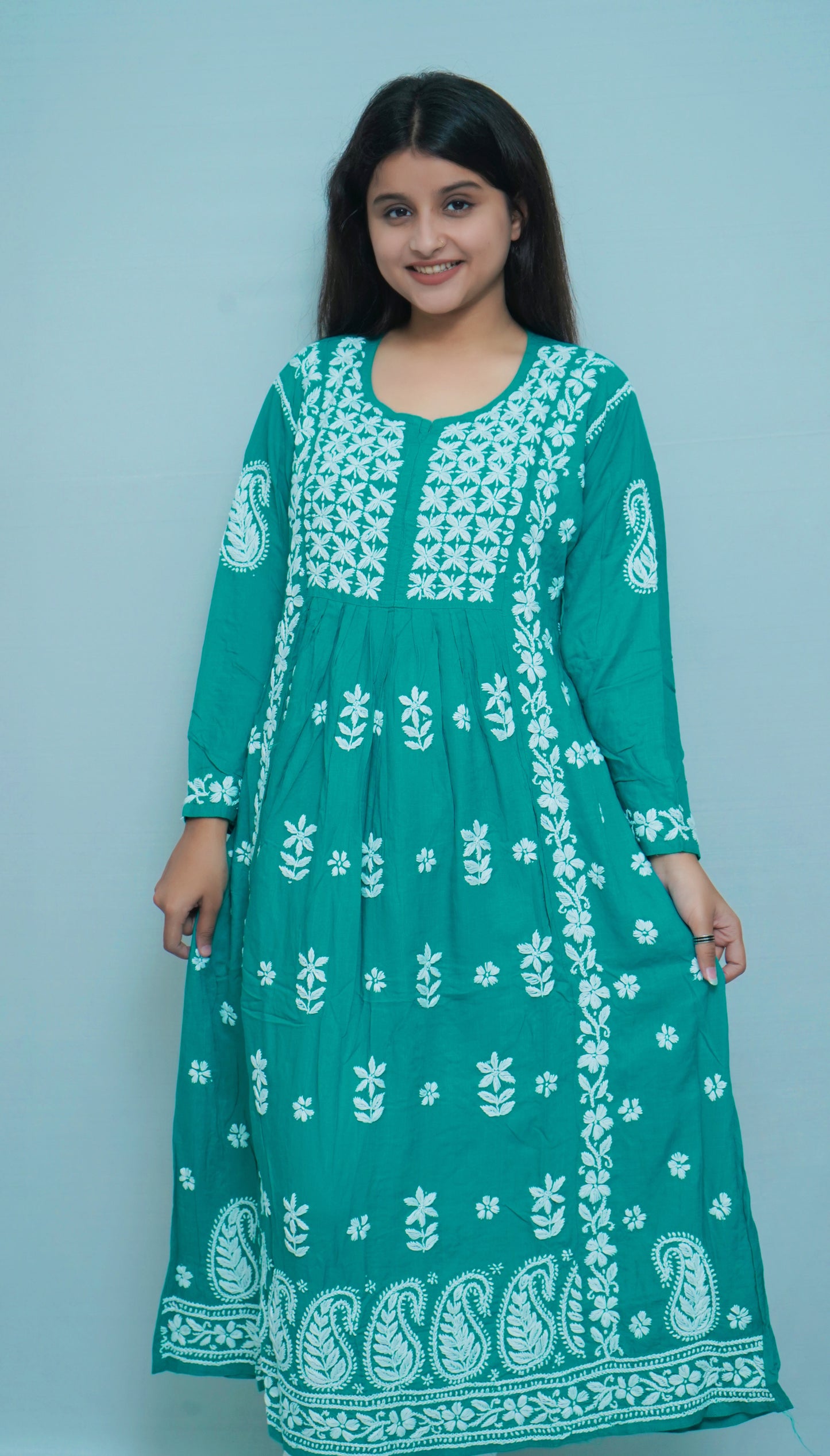 RAMA GREEN HEAVY MODAL GAOWN