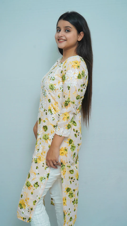 PRINTED MULMUL CHIKANKARI KURTA