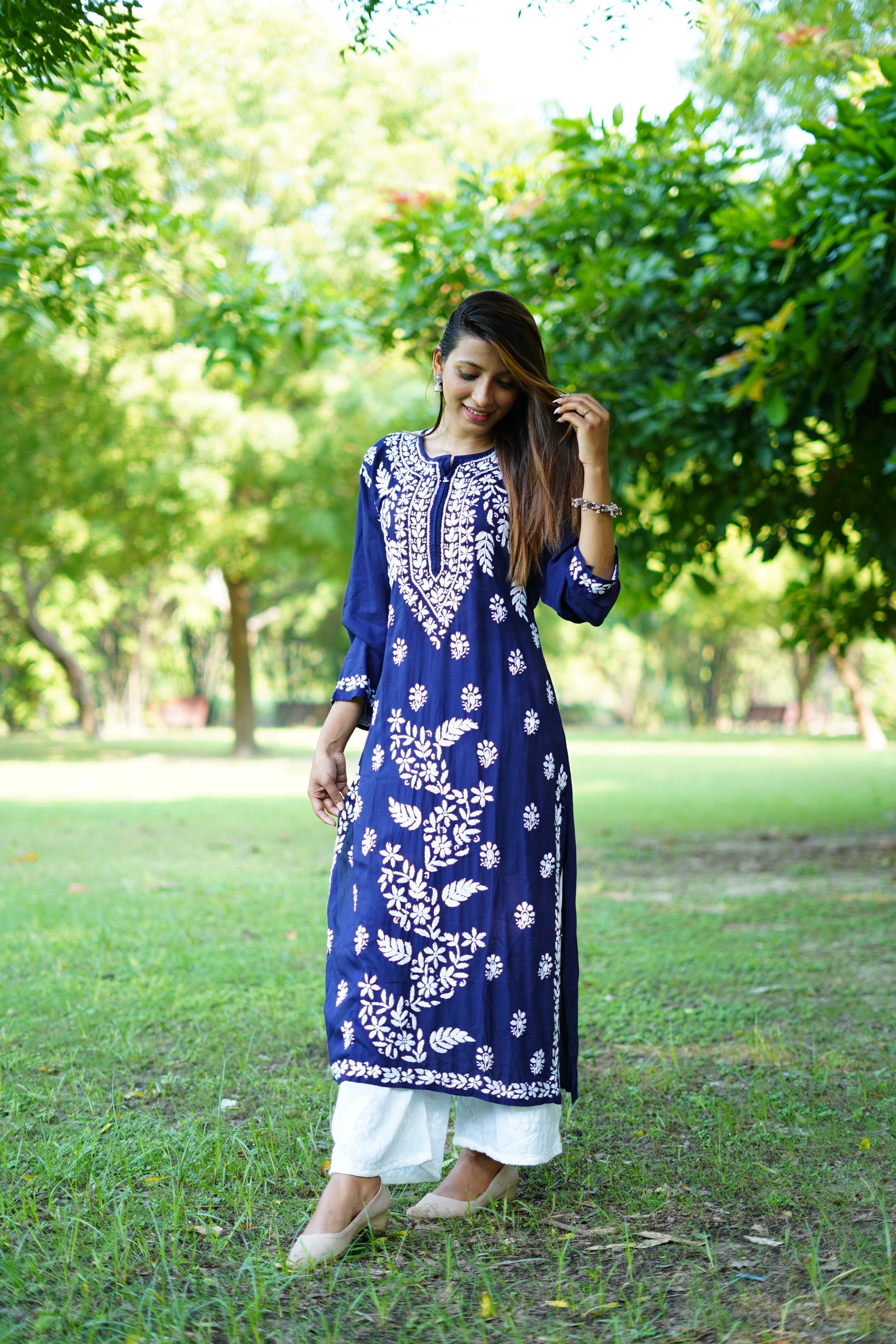 HIMANSHI ROYAL-BLUE MODAL CHIKANKARI KURTI
