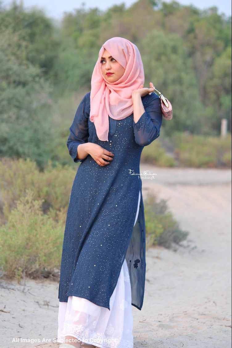 SUKAINA NAVY BLUE VISCOSE CHIKANKARI KURTA SET