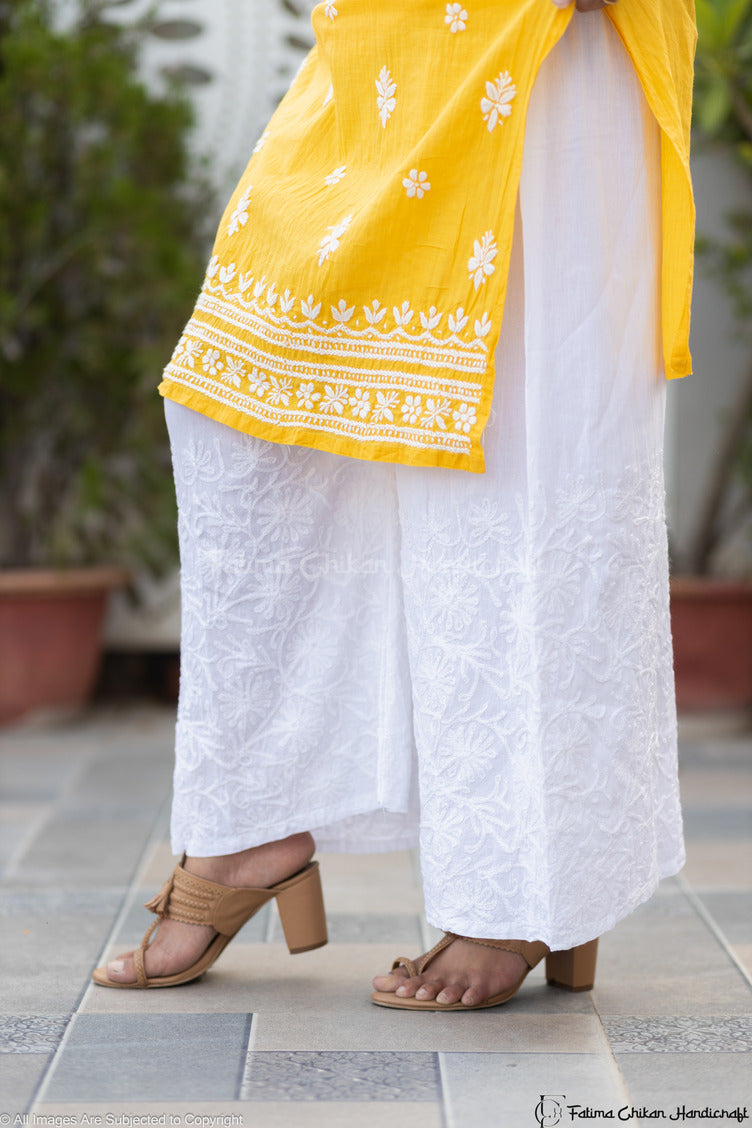 Indian Dress White Chikan Kurti in Size 46 Palazzo Pants Beige Phulkari  Dupatta | eBay