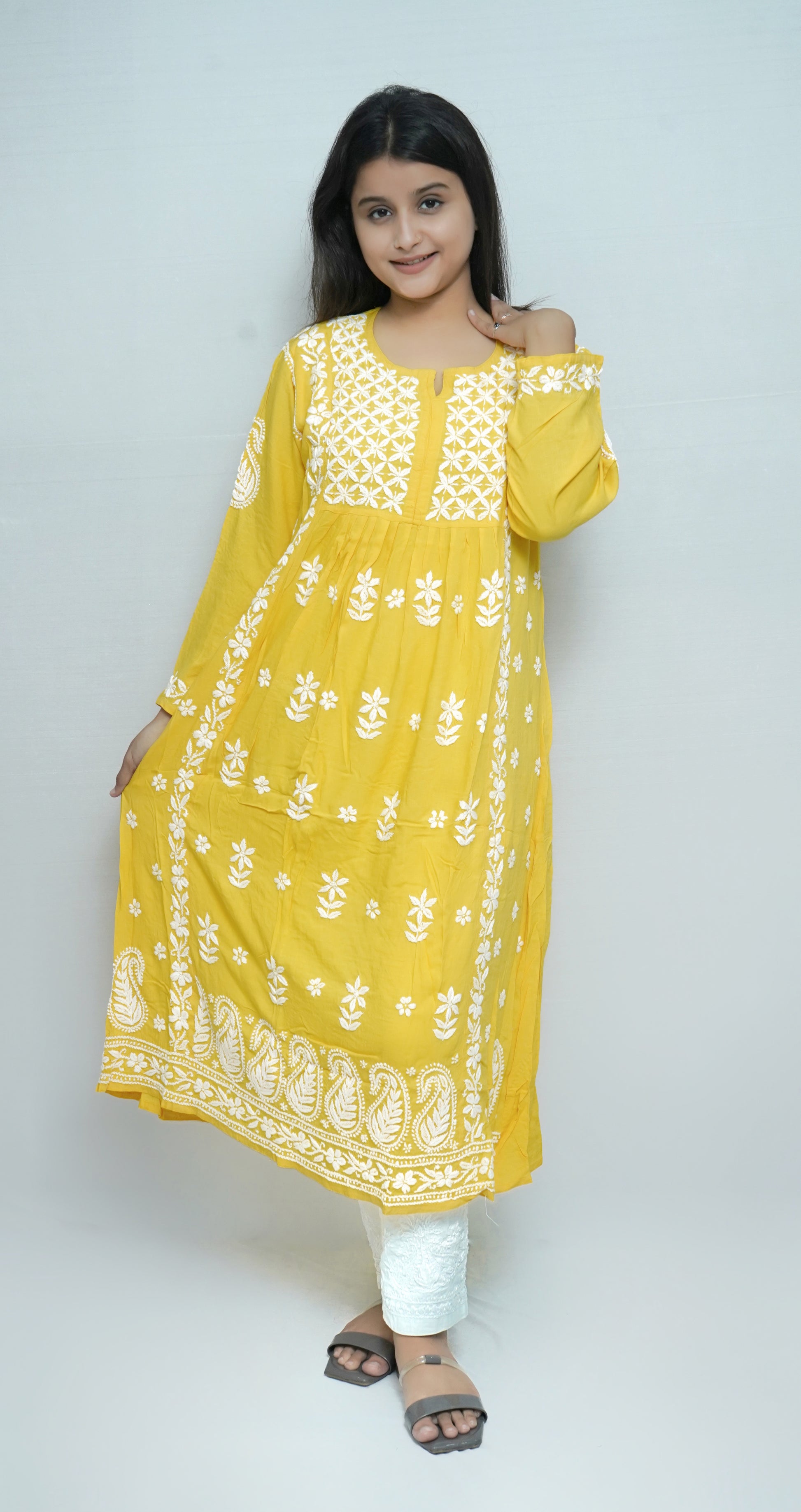 YELLOW MODAL HEAVY GAOWN