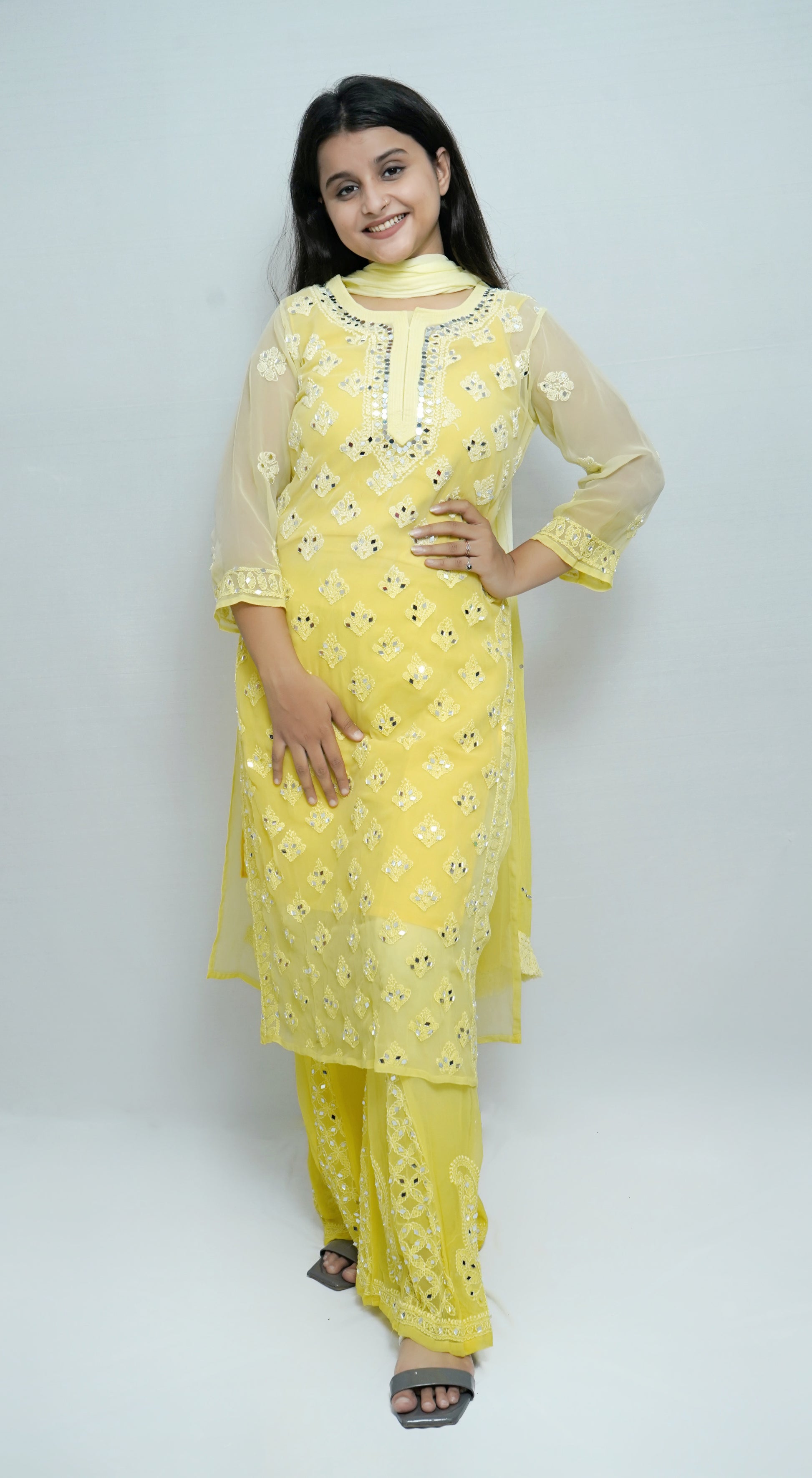 ZAREEN MIRROR BUTIJAAL KURTA SET