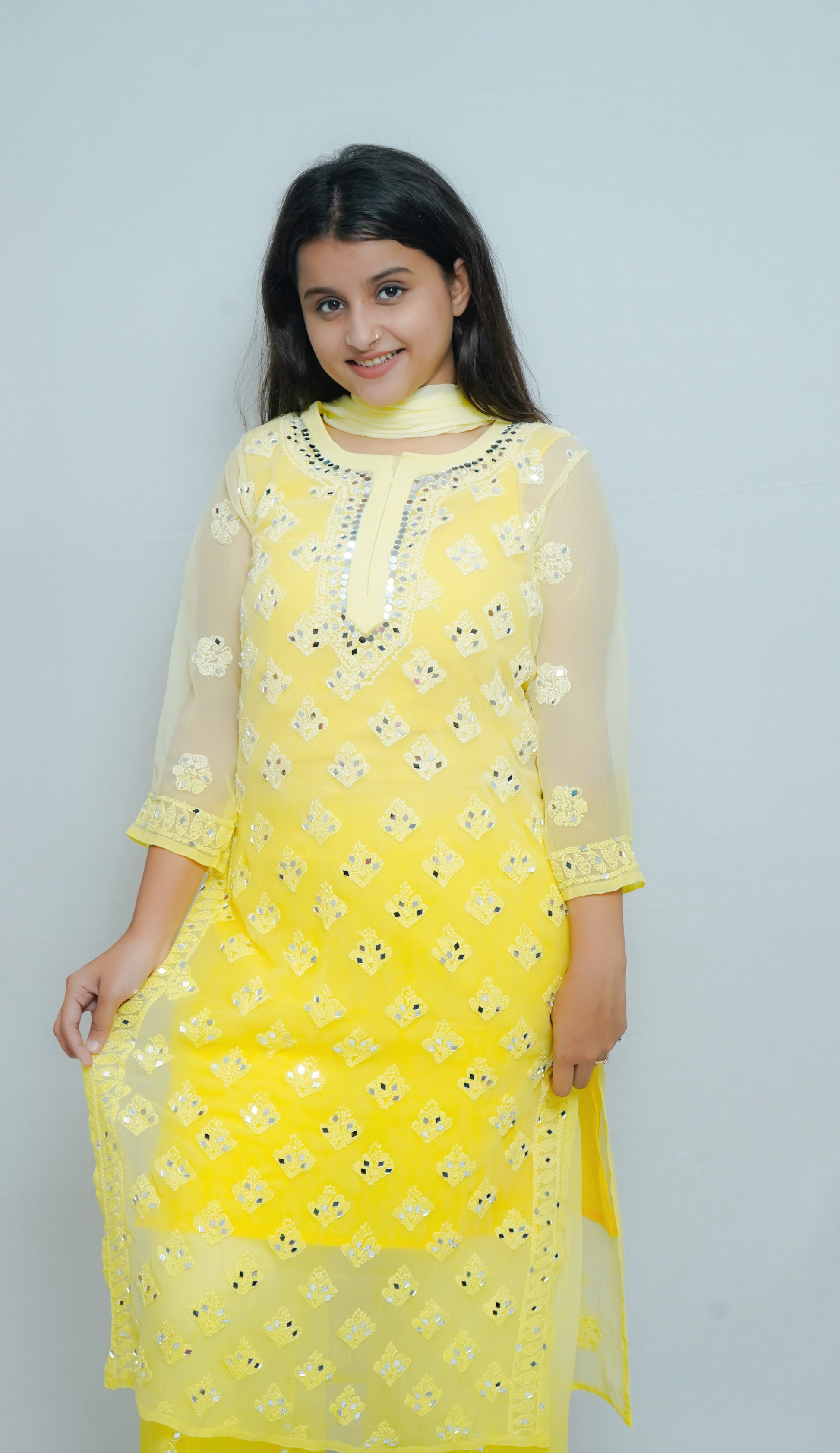 ZAREEN MIRROR BUTIJAAL KURTA SET