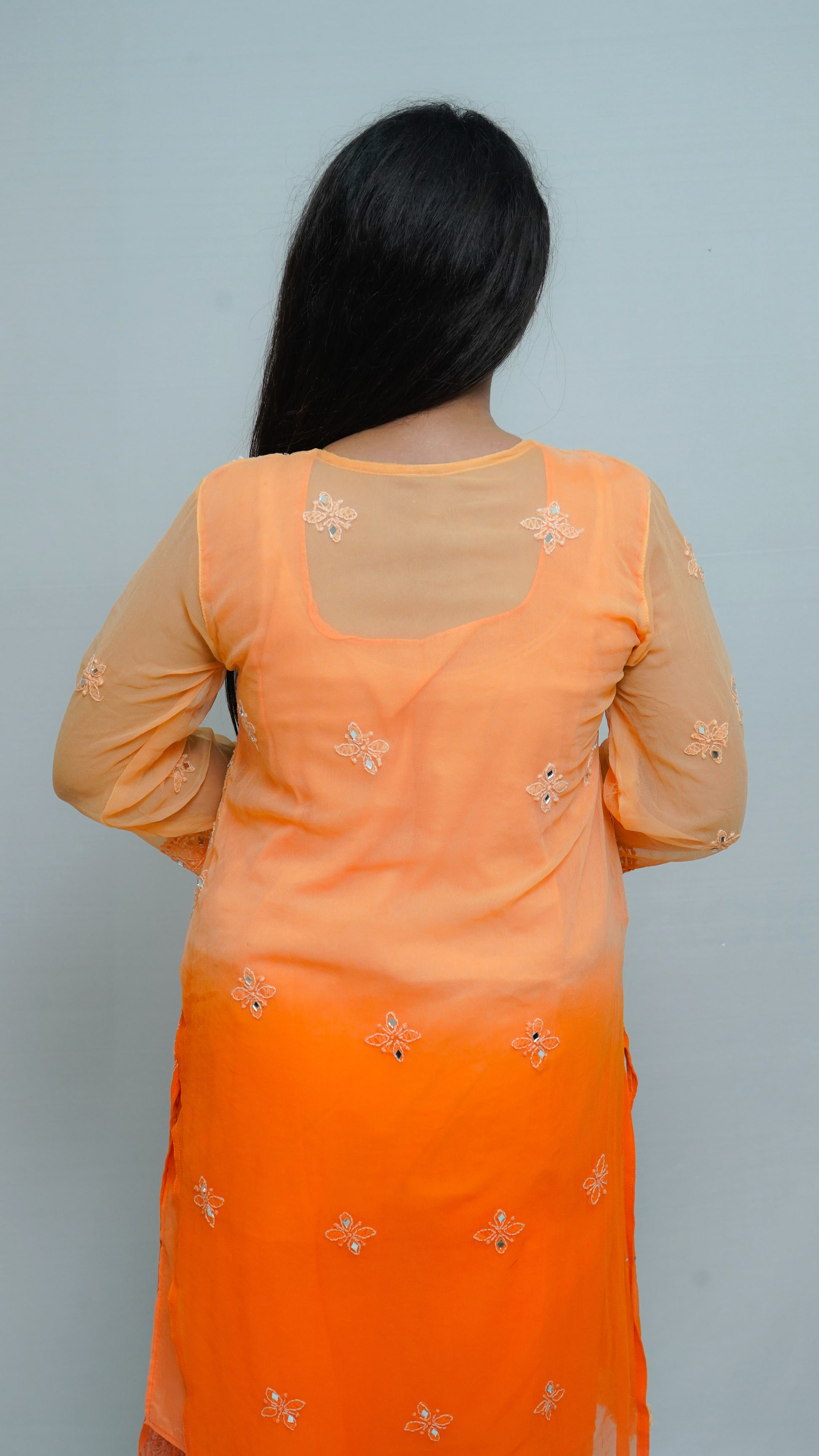 ZAREEN MIRROR BUTIJAAL KURTA SET